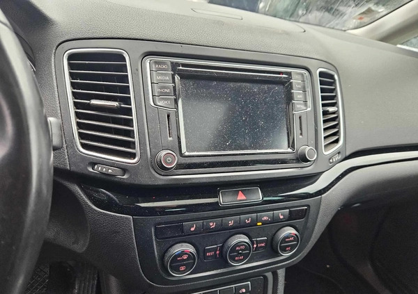 Seat Alhambra cena 47900 przebieg: 245000, rok produkcji 2018 z Obrzycko małe 466